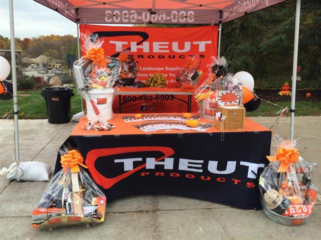 Theut Products Customer Appreciation Day!